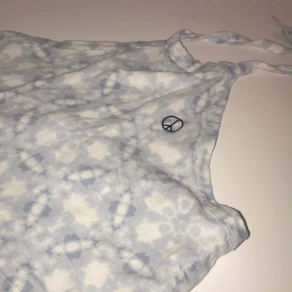 << SOLD >> Halter tank with peace sign